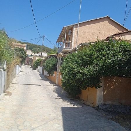 Villa Angela, Traditional Villa In The Village Agios Ioannis Peristerion Exteriör bild