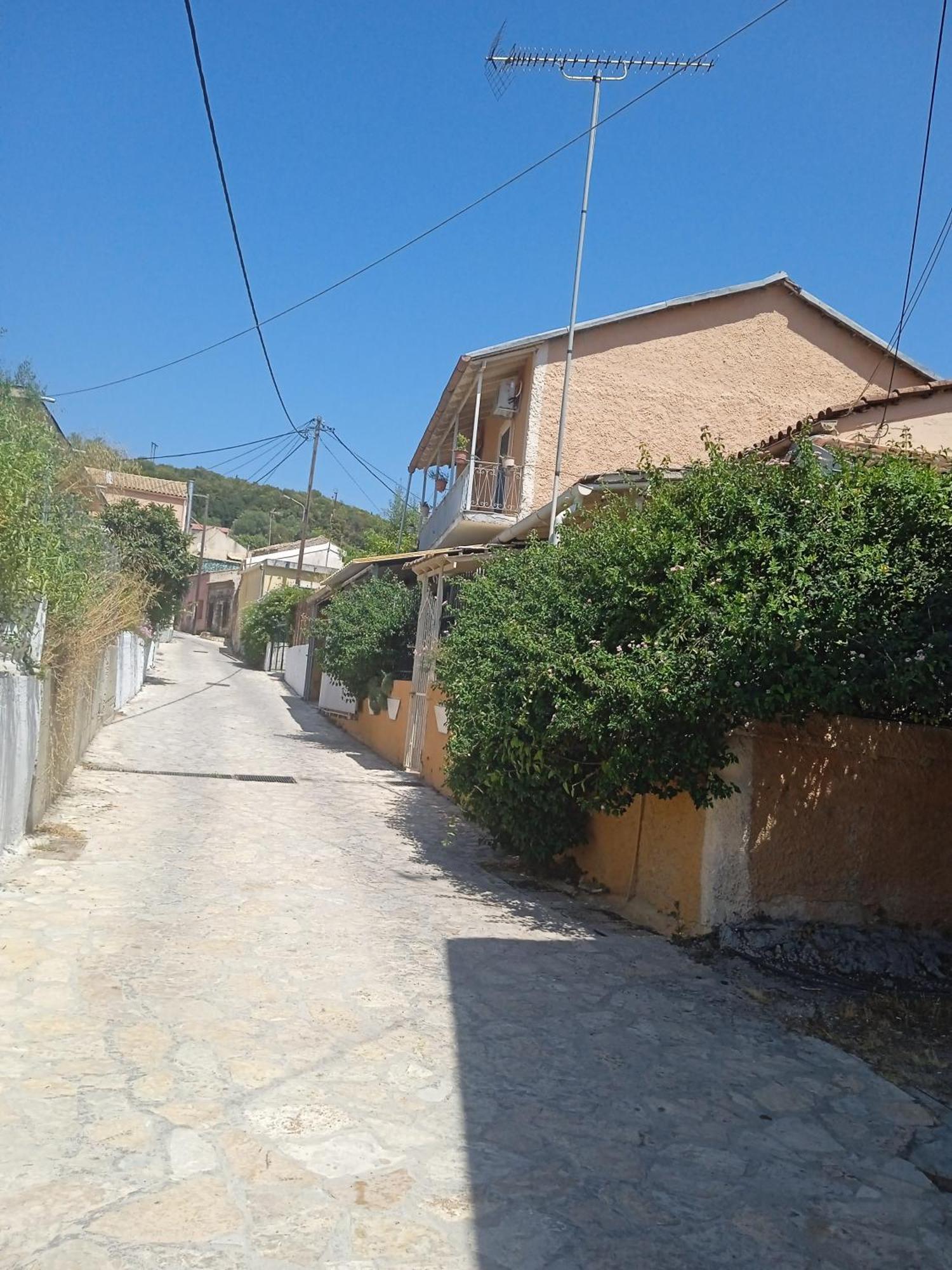 Villa Angela, Traditional Villa In The Village Agios Ioannis Peristerion Exteriör bild